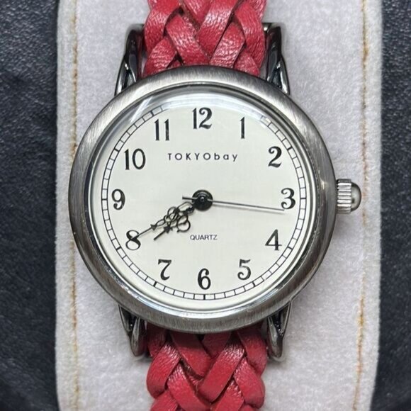 Like new Tokyobay watch - Picture 2 of 5